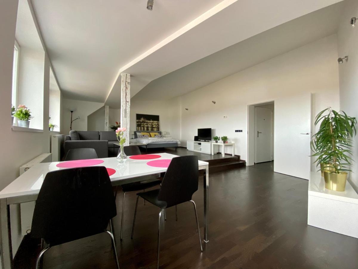 Prague Castle View Apartment Экстерьер фото